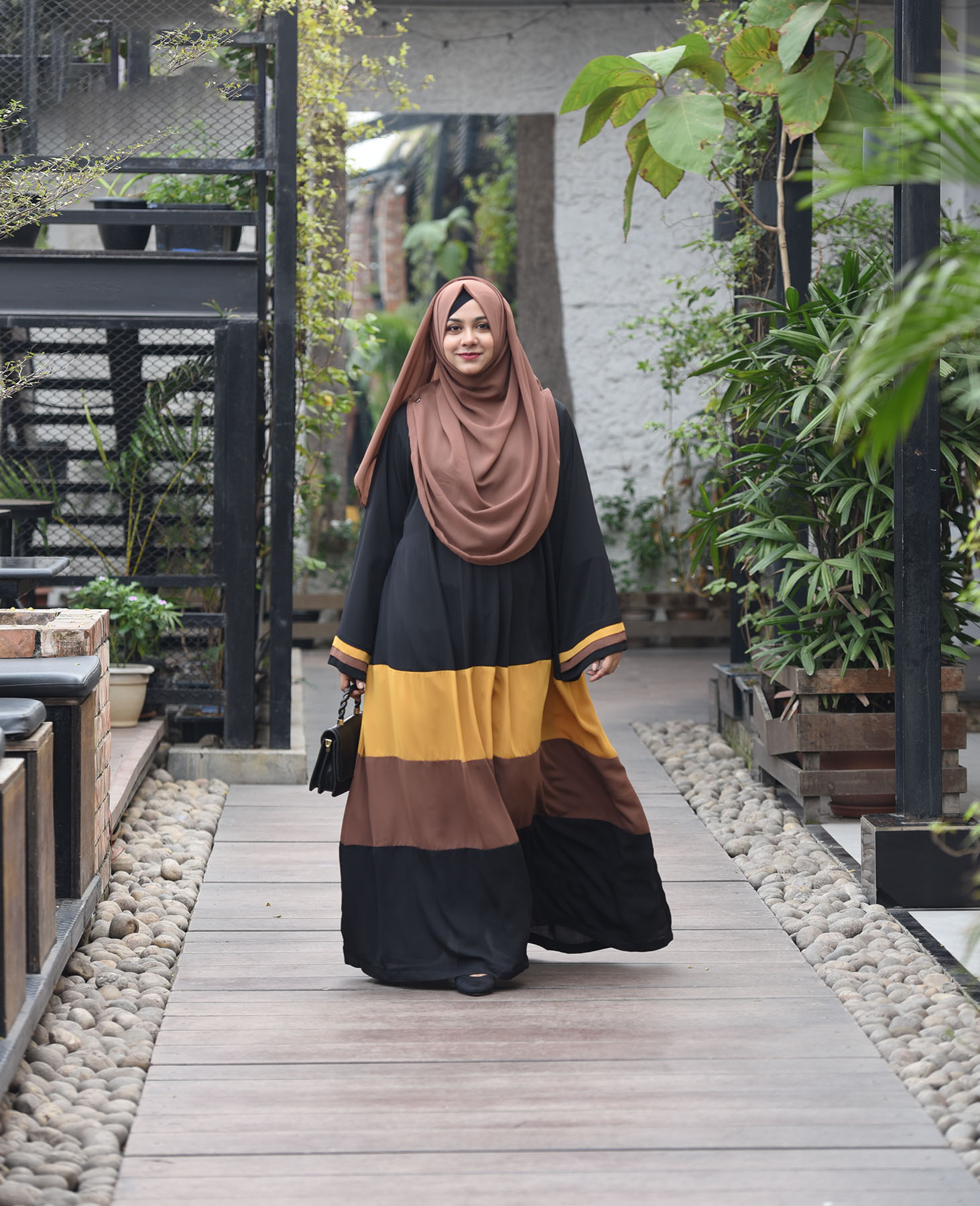 Abaya Raheiya