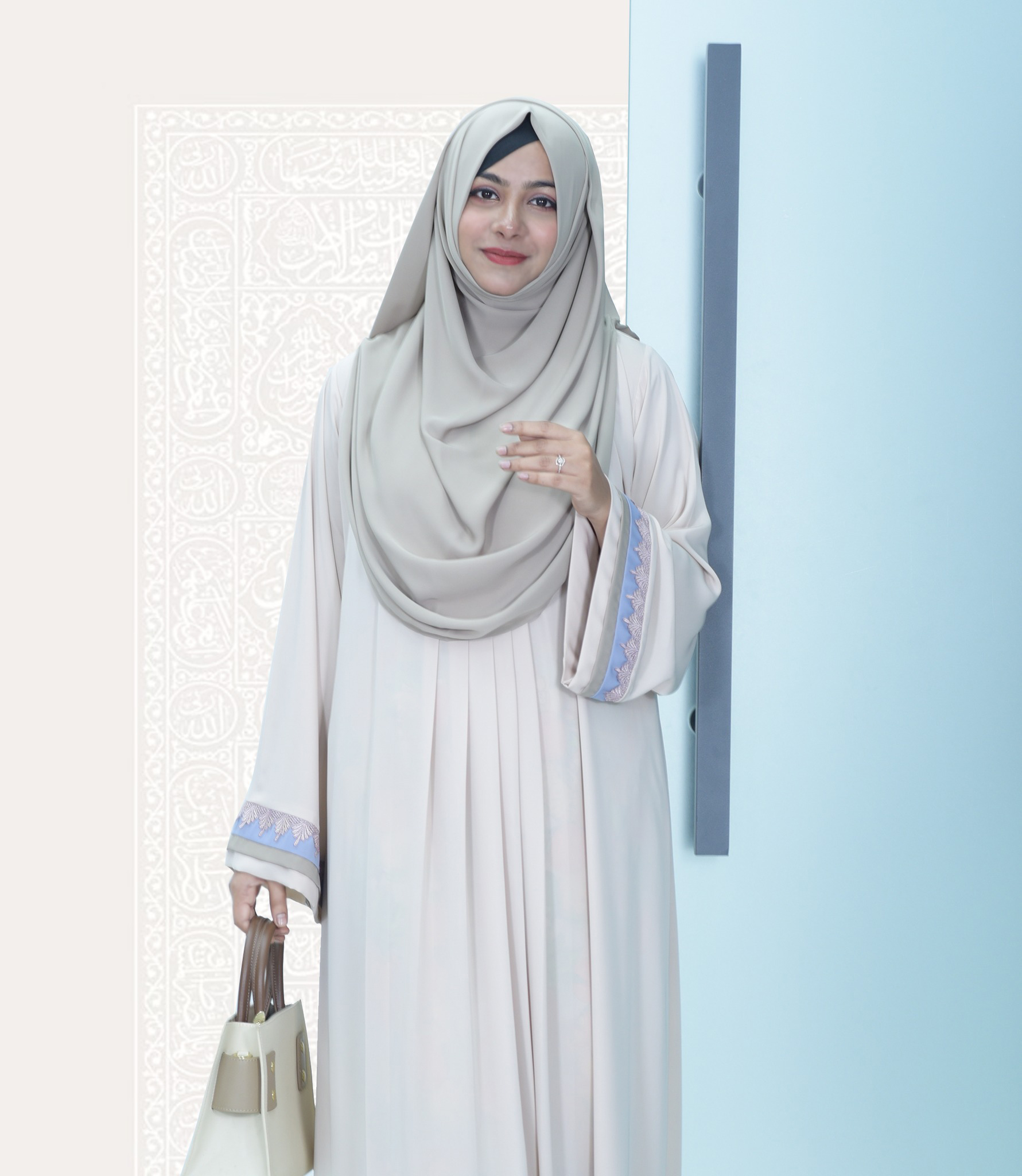 Tunisian Abaya V2